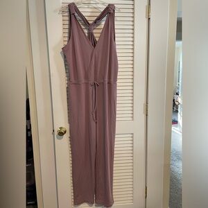 VENUS Sleeveless Jumpsuit